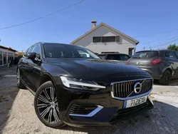 Preto Usado 2019 Volvo V60 Carrinha | € 31.990 (Preço justo)