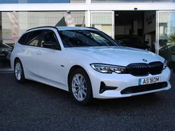Branco Usado 2022 BMW 320e Carrinha | € 29.900 (Super Preço)