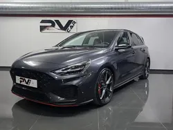 Cinza escuro Usado 2022 Hyundai i30 Sedan | € 38.990 (Preço elevado)