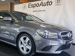 Cinza Usado 2015 Mercedes CLA180 Sedan | € 23.900 (Caro)