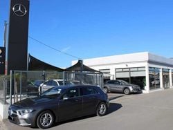 Cinzento Usado 2019 Mercedes A180 Citadino | € 25.990 (Preço elevado)