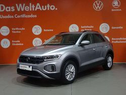 Cinzento claro Usado 2024 VW T-Roc Life SUV | € 22.690 (Preço justo)