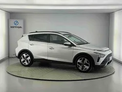 Cinzento Usado 2022 Hyundai Bayon Premium SUV | € 17.490 (Preço justo)
