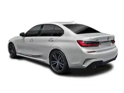 Preto Usado 2022 BMW 320e Sport Line Sedan | € 34.900 (Preço justo)