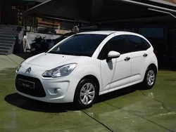 Branco Usado 2011 Citroën C3 Citadino | € 4.990 (Bom preço)