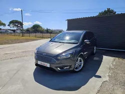 Cinzento Usado 2015 Ford Focus Carrinha | € 9.450 (Bom preço)