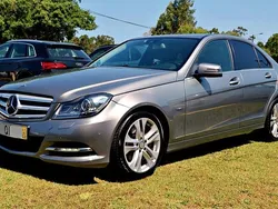 Usado 2011 Mercedes C220 Sedan | € 12.500 (Bom preço)