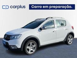Branco Usado 2020 Dacia Sandero Stepway | € 13.000 (Preço elevado)