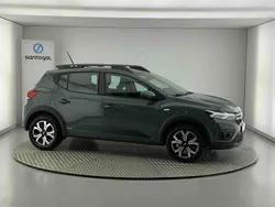 Verde Usado 2024 Dacia Sandero Citadino | € 17.290 (Preço justo)