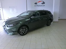 Verde Novo 2025 Kia Ceed Sportswagon Carrinha | € 23.950 (Preço elevado)