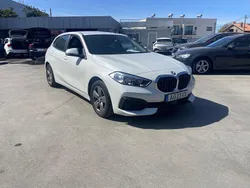 Branco Usado 2021 BMW 116 Advantage Citadino | € 19.900
