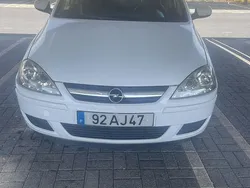 Usado 2005 Opel Corsa Sedan | € 2.600 (Preço justo)