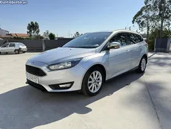 Cinza Usado 2015 Ford Focus Carrinha | € 7.900 (Preço justo)