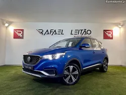Azul Usado 2021 MG ZS Luxury Sedan | € 18.500 (Preço justo)