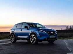 Cinzento Usado 2022 Nissan Qashqai N-Connecta SUV | € 24.000