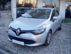 Cinzento Usado 2013 Renault Clio IV Citadino | € 8.950 (Preço justo)