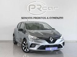 Cinzento Usado 2023 Renault Clio V Evolution | € 16.900 (Preço justo)