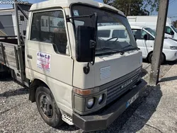 Branco Usado 1983 Nissan Cabstar Pickup | € 3.900