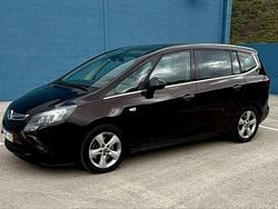 Usado 2012 Opel Zafira Cosmo Sedan | € 9.450 (Bom preço)