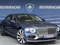 Azul Usado 2022 Bentley Flying Spur Sedan | € 250.000