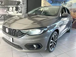Cinzento Usado 2020 Fiat Tipo Lounge Citadino | € 11.600