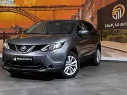 Cinza Usado 2014 Nissan Qashqai N-Connecta SUV | € 15.400 (Preço justo)