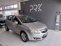 Cinza Usado 2010 Opel Corsa Enjoy | € 7.900 (Preço elevado)