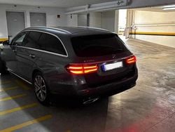 Cinzento Usado 2019 Mercedes E220 Carrinha | € 31.750 (Preço justo)