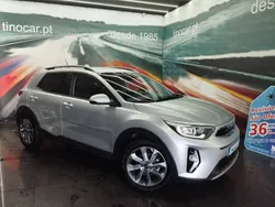 Cinzento Usado 2024 Kia Stonic SUV | € 18.999 (Preço justo)
