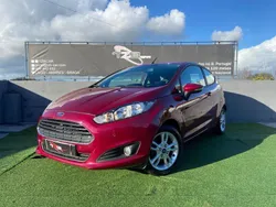 Outra Usado 2014 Ford Fiesta Cool & Connect Citadino | € 9.870 (Preço justo)