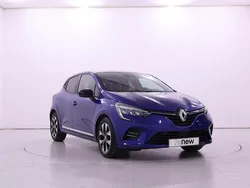 Azul iron Usado 2023 Renault Clio Evolution SUV | € 16.700 (Preço justo)