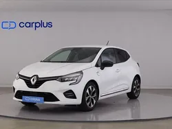 Branco Usado 2021 Renault Clio V Intens | € 14.150 (Bom preço)