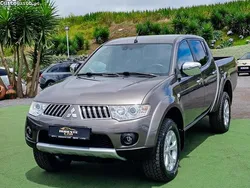 Castanho Usado 2013 Mitsubishi L200 Pickup | € 24.999 (Caro)