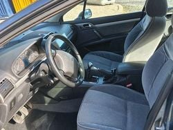 Usado 2005 Peugeot 407 Premium Sedan | € 3.000 (Preço justo)
