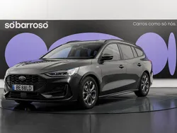 Cinza Usado 2023 Ford Focus ST-Line Carrinha | € 21.990 (Preço justo)