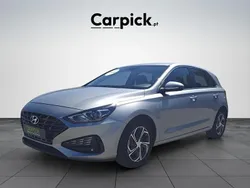 Cinza Usado 2023 Hyundai i30 Style | € 21.490 (Preço justo)