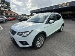 Branco Usado 2021 Seat Arona Style SUV | € 17.900 (Preço justo)