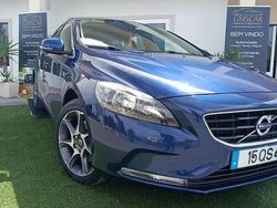 Azul Usado 2015 Volvo V40 Carrinha | € 13.999 (Preço justo)