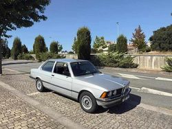 Cinzento Usado 1982 BMW 316 Sedan | € 9.000