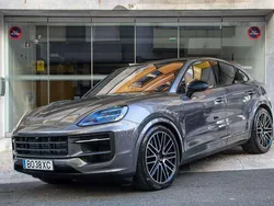 Cinzento Usado 2024 Porsche Cayenne SUV | € 131.900 (Preço justo)