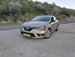 Castanhobeje Usado 2019 Renault Mégane IV | € 15.750 (Preço justo)