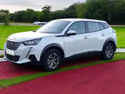 Usado 2021 Peugeot e-2008 SUV | € 16.250 (Preço justo)