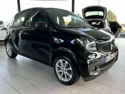 Preto (metalizado) Usado 2019 Smart ForFour Passion | € 9.990 (Bom preço)