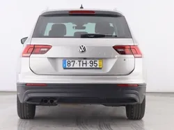 Cinzento Usado 2017 VW Tiguan SUV | € 22.599 (Bom preço)