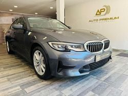 Cinza Usado 2019 BMW 330 iPerformance Sedan | € 21.950 (Preço elevado)