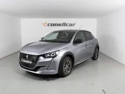 Cinza Usado 2022 Peugeot e-208 Allure Citadino | € 17.890 (Bom preço)