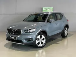 Cinzento Usado 2019 Volvo XC40 Momentum SUV | € 30.990 (Preço elevado)