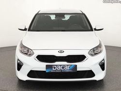 Branco Usado 2021 Kia Ceed Citadino | € 12.499 (Bom preço)