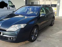 Cinzento Usado 2008 Renault Laguna III Initiale Carrinha | € 7.000