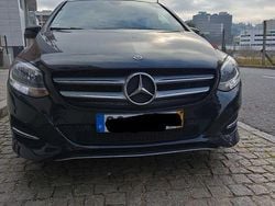 Usado 2017 Mercedes B180 Monovolume | € 19.000 (Caro)